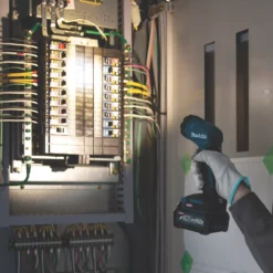 Makita ML001G 40V Li-Ion XGT Cordless Torch - Bare 14 Makita ML001G 40V Li-Ion XGT Cordless Torch - Bare -Fashion Lamps 165RF A6