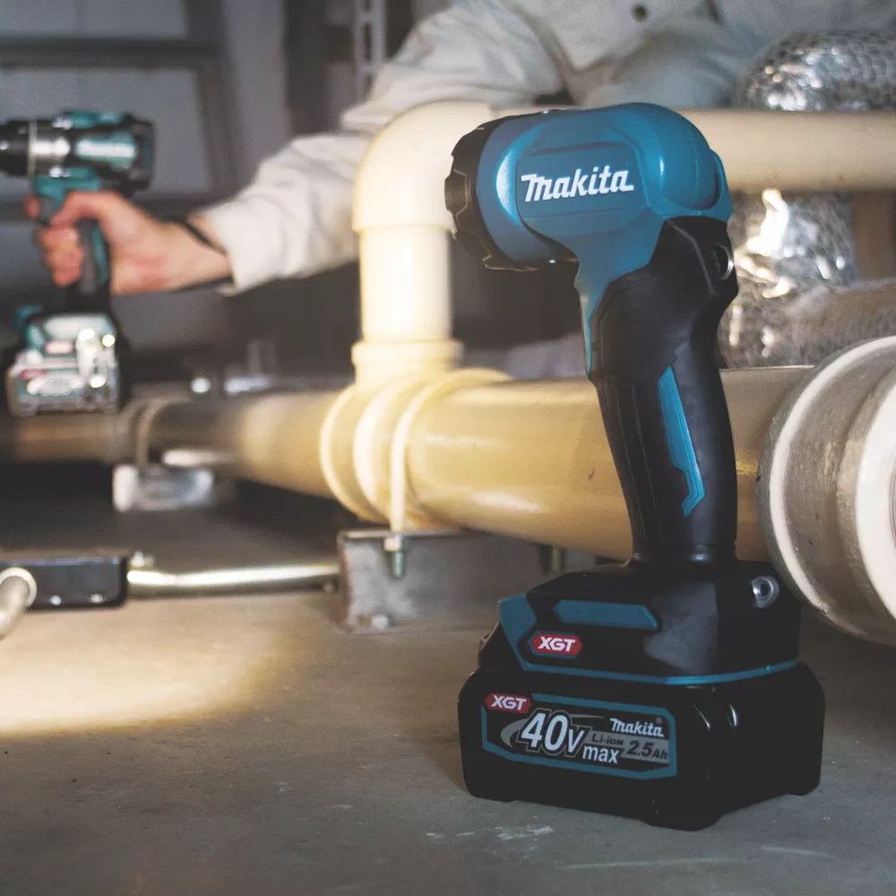 Makita ML001G 40V Li-Ion XGT Cordless Torch - Bare 8 Makita ML001G 40V Li-Ion XGT Cordless Torch - Bare - Image 8