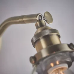 Quay Design Karlson Adjustable Wall Light Antique Brass -Fashion Lamps 322VG A6