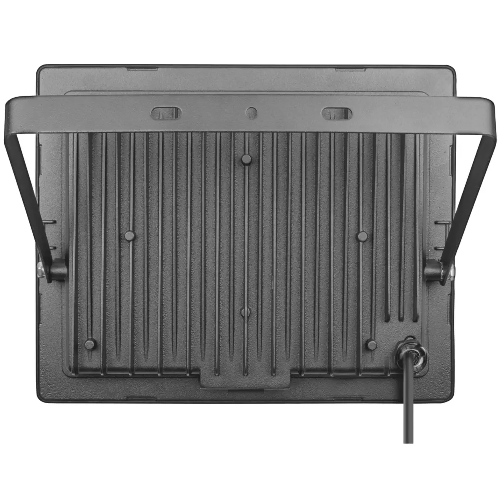 Luceco Eco Slimline Outdoor LED Floodlight Black 50W 4000lm 4 Luceco Eco Slimline Outdoor LED Floodlight Black 50W 4000lm - Image 4