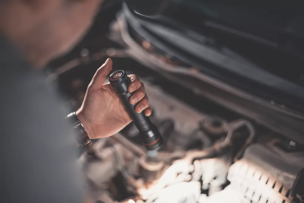 Nebo Newton 750 LED Handheld Torch Grey 750lm 4 Nebo Newton 750 LED Handheld Torch Grey 750lm - Image 4