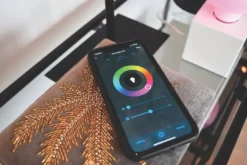 Calex Smart BC A60 RGB & White LED Light Bulb 9.4W 806lm -Fashion Lamps 647PY A5