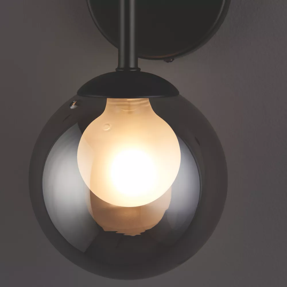 Quay Design Leo LED Wall Light Matt Black 5W 200lm 4 Quay Design Leo LED Wall Light Matt Black 5W 200lm - Image 4