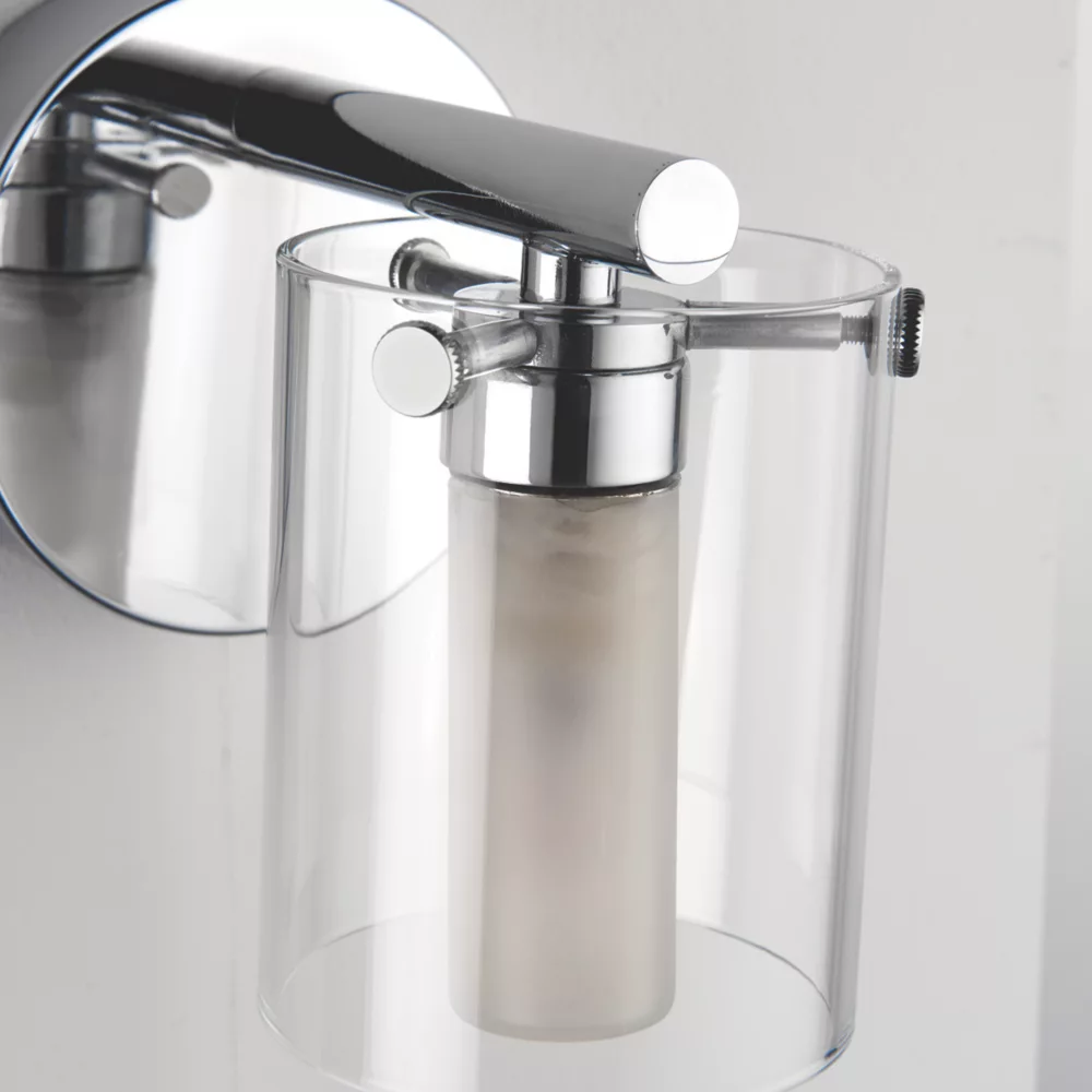 Quay Design Ava LED Bathroom Wall Light Chrome 2.5W 200lm 3 Quay Design Ava LED Bathroom Wall Light Chrome 2.5W 200lm - Image 3