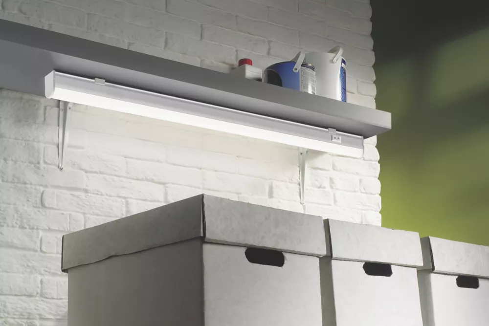 Sylvania L1200 1200mm LED Under-Cabinet Light 15W 1875lm 5 Sylvania L1200 1200mm LED Under-Cabinet Light 15W 1875lm - Image 5